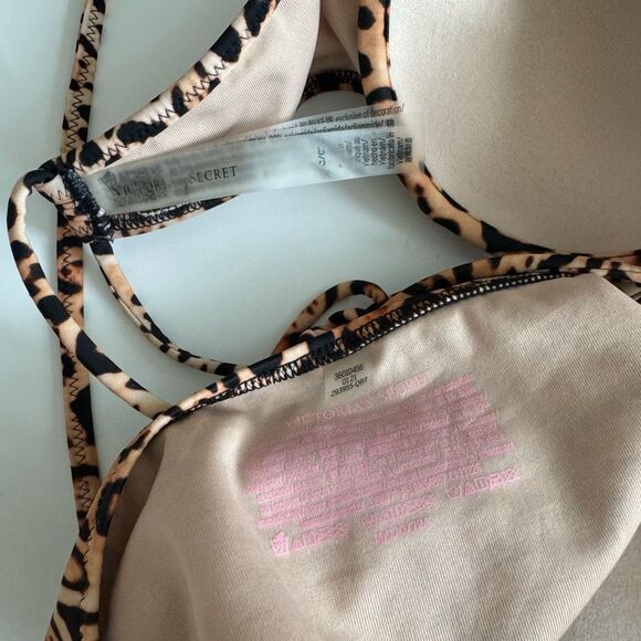 Victoria’s Secret 32C Push Up Animal Top Ruffle Bikini Bottom Size Medium Top - Picture 7 of 7
